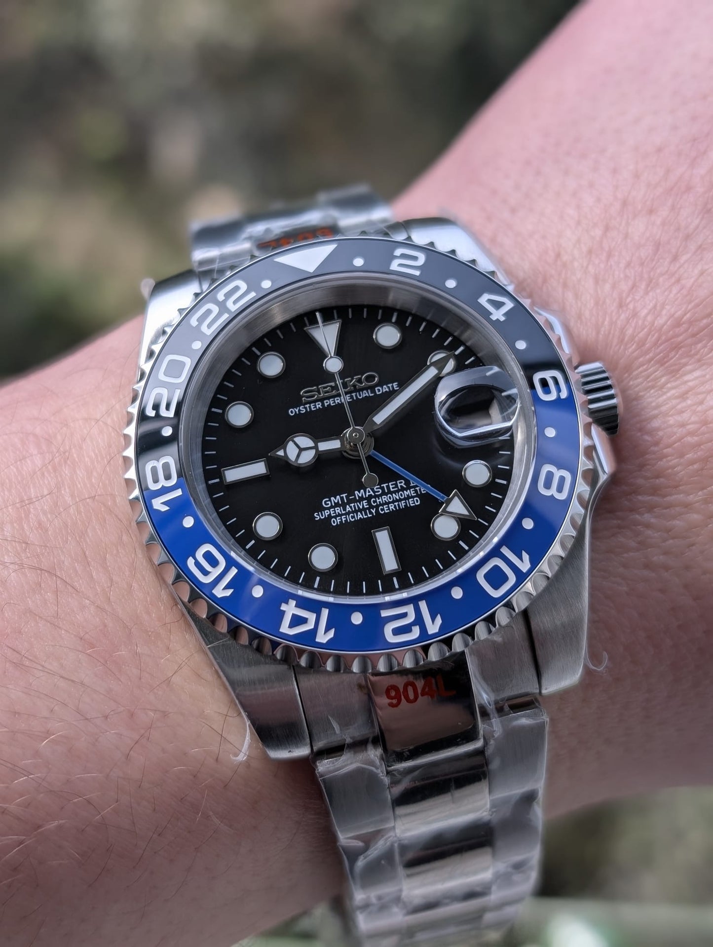 ARAMI MODS | Mod GMT "Batman" NH34 - Bisel Cerámico Azul/Negro, Cristal de Zafiro y Acero 904L