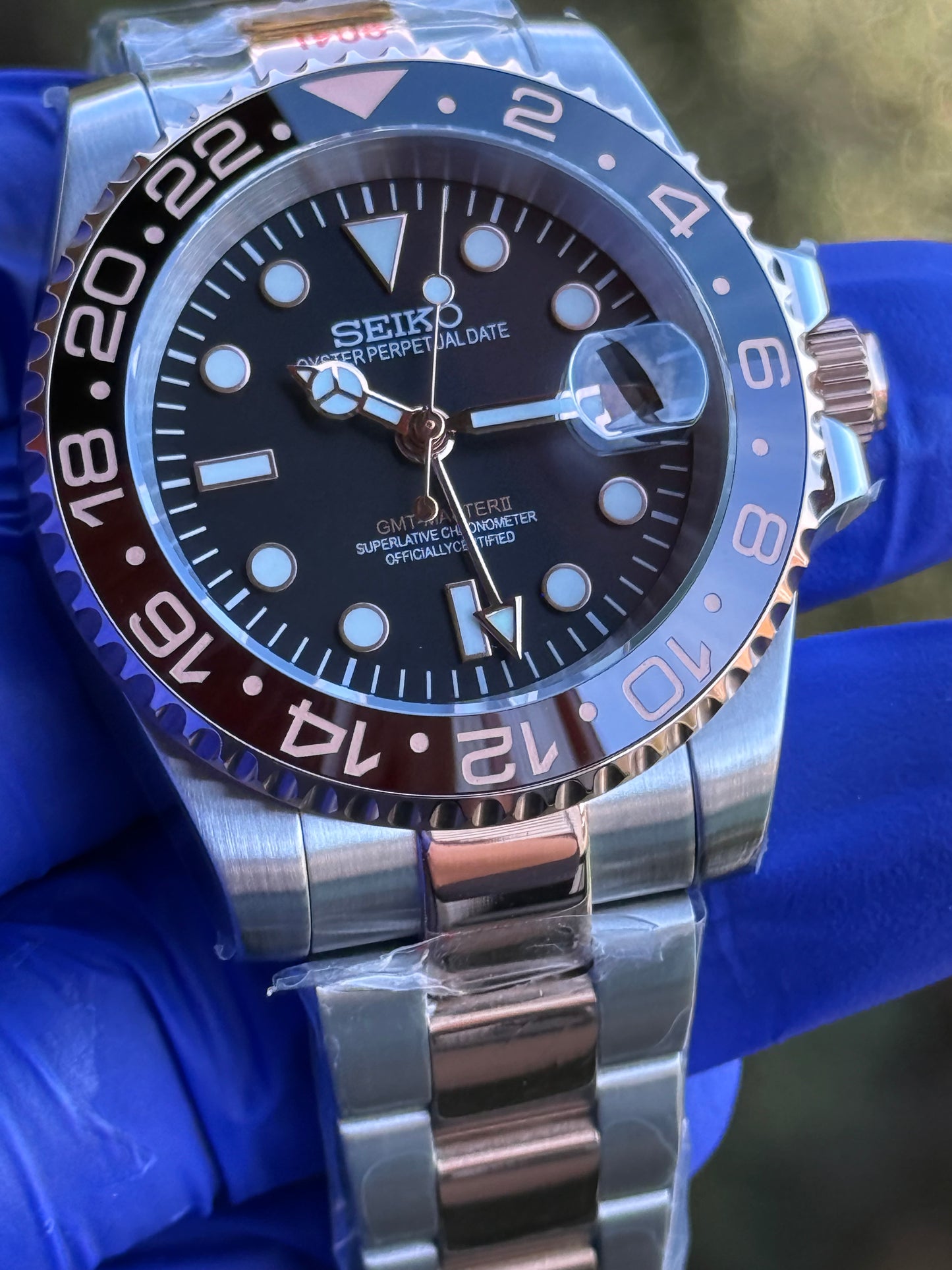 Amber Sunset – GMT Two-Tone Automático