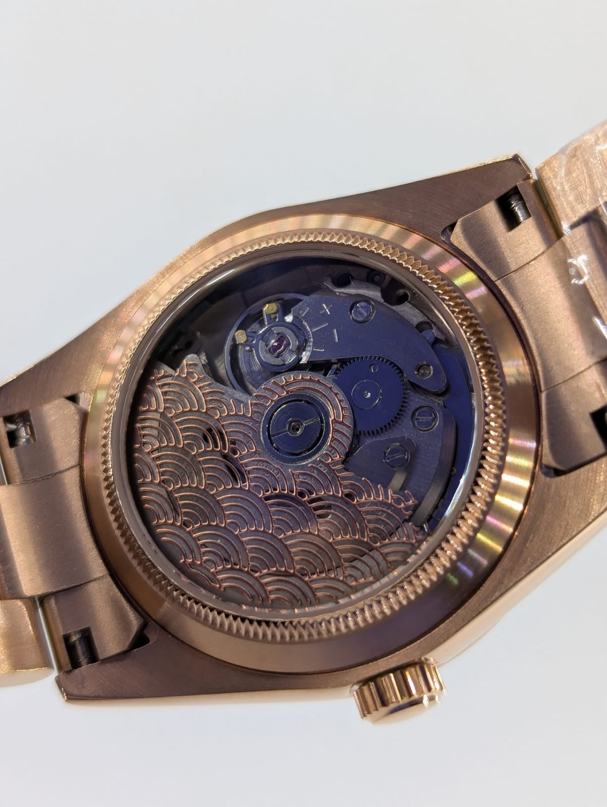 ARAMI MODS | Mod de Lujo 'Moon Shine' NH35 - Nácar, Chapado en Oro Rosa y Cristales