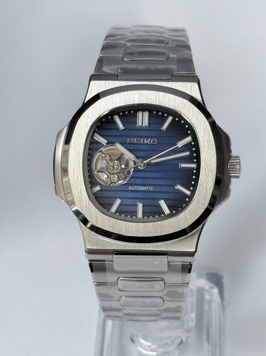 ARAMI MODS | Mod Nautilus "Open Heart" NH38 - Dial Azul Texturizado, Cristal de Zafiro y Maquinaria Vista