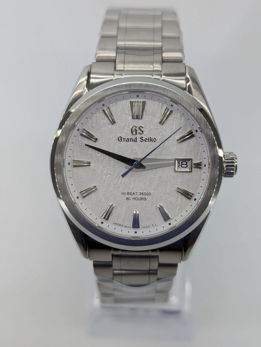 ARAMI MODS | Mod Grand Seiko 'Arctic Elegance' NH35 - Dial Texturizado, Zafiro y Acabado Pulido