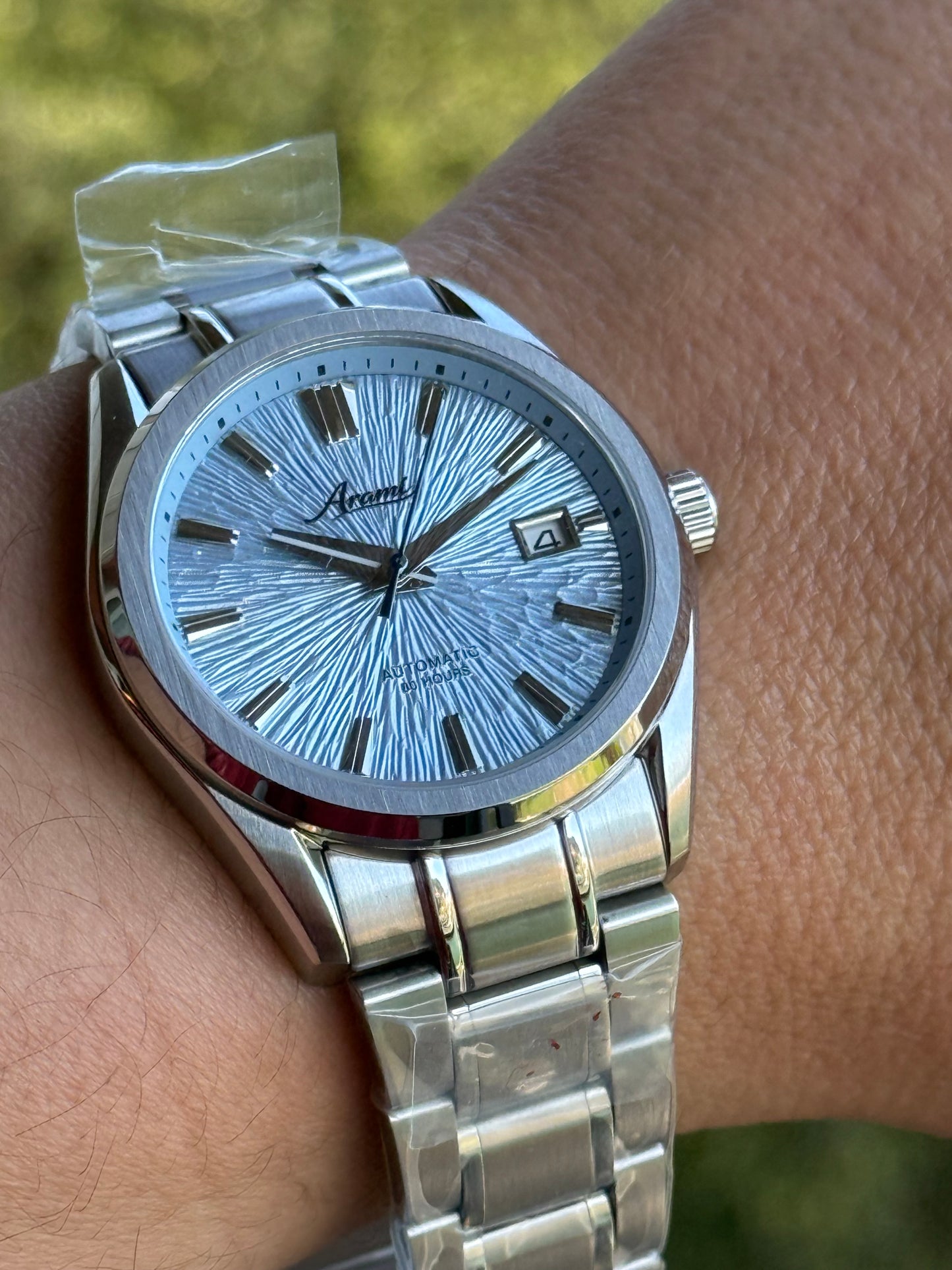 ARAMI MODS | Mod "Sky Frost" NH35 - Dial Texturizado Azul Glaciar, Zafiro y Acero 316L