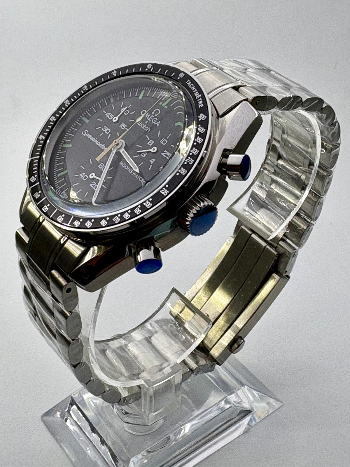 Neon Orbit – Steel Chronograph