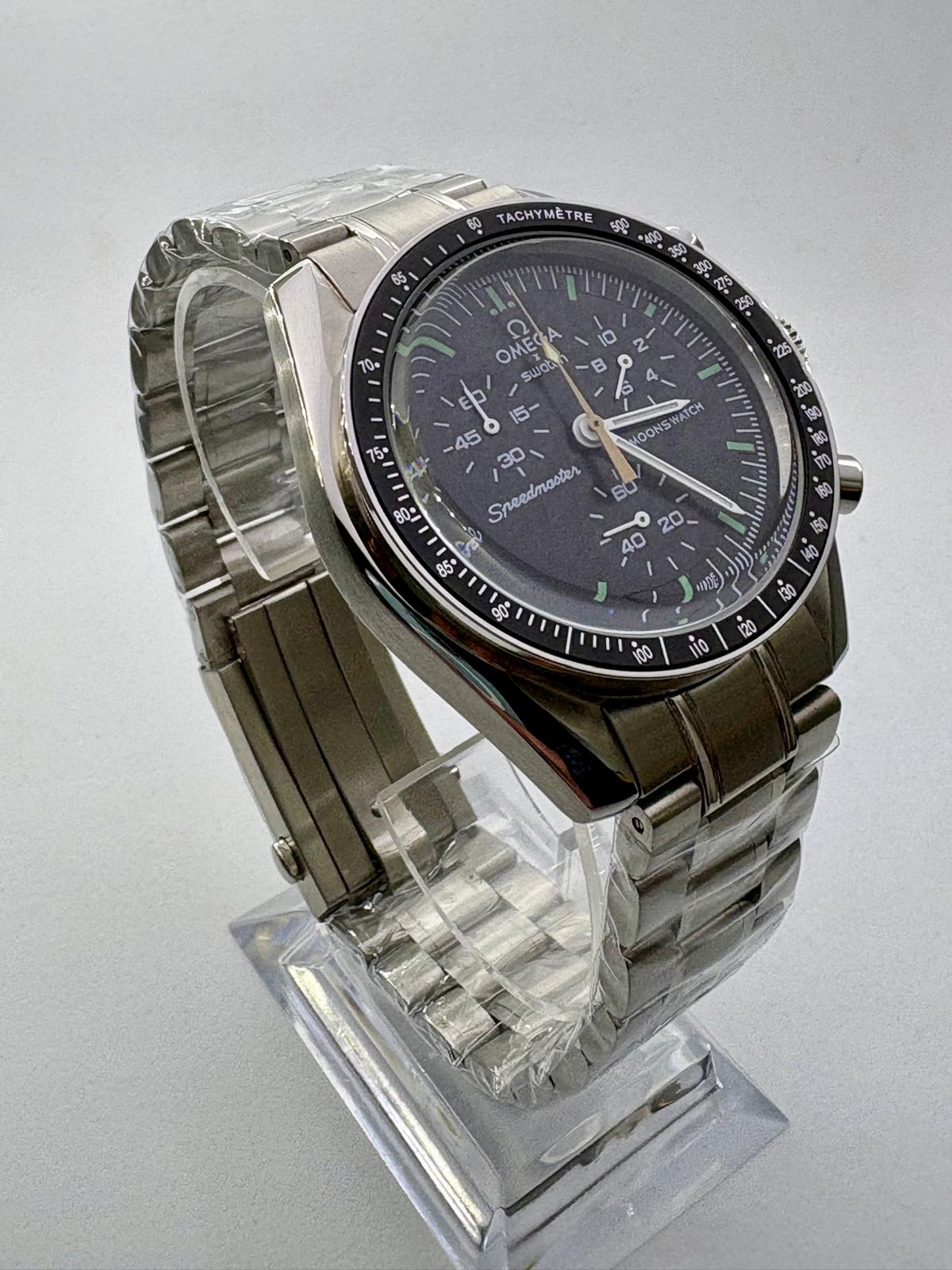 Neon Orbit – Steel Chronograph