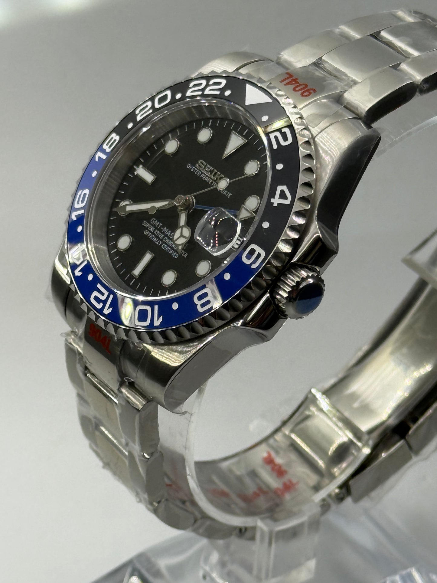 ARAMI MODS | Mod GMT "Batman" NH34 - Bisel Cerámico Azul/Negro, Cristal de Zafiro y Acero 904L