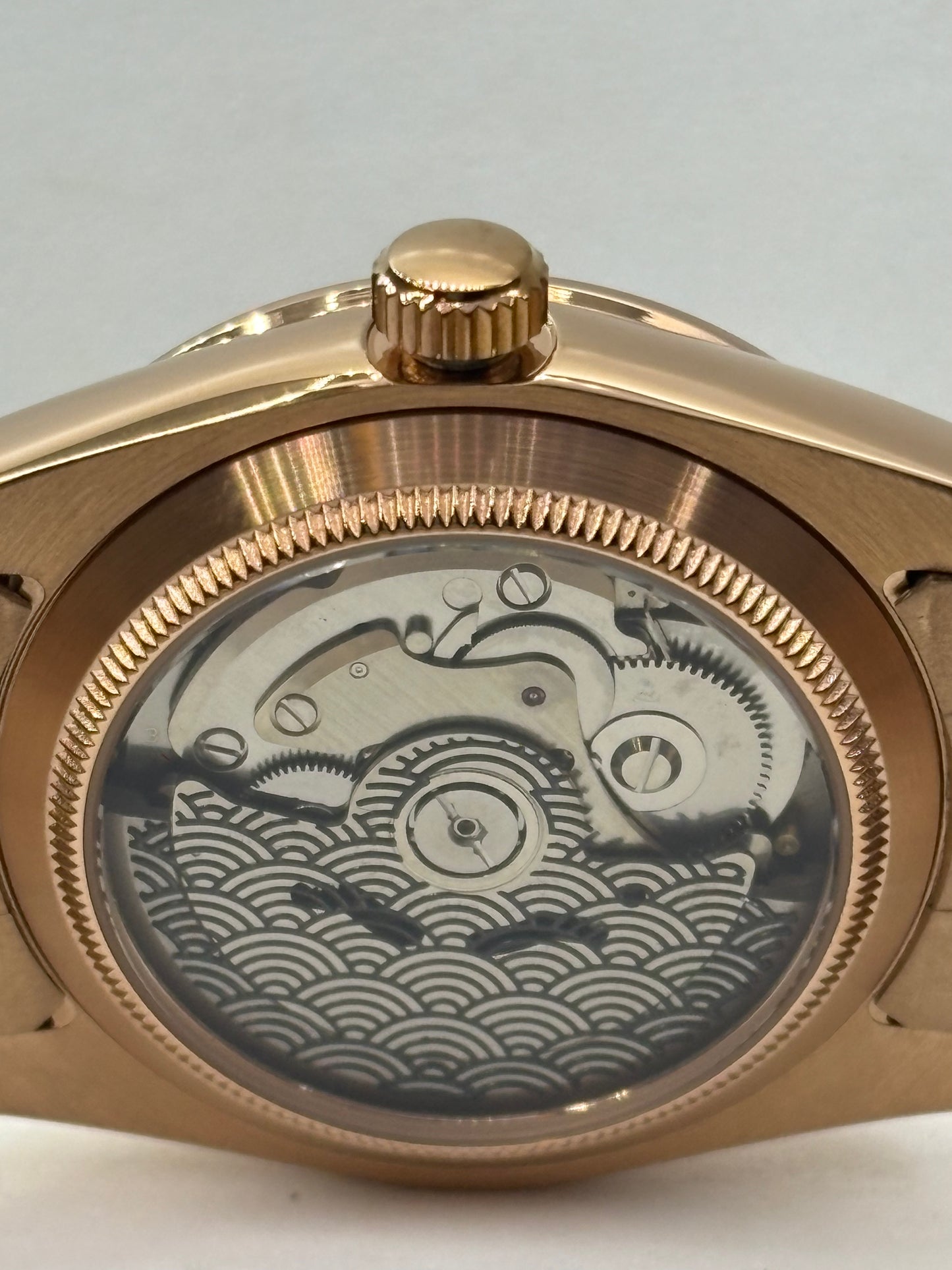 Obsidian Wave – Rose Gold Automático