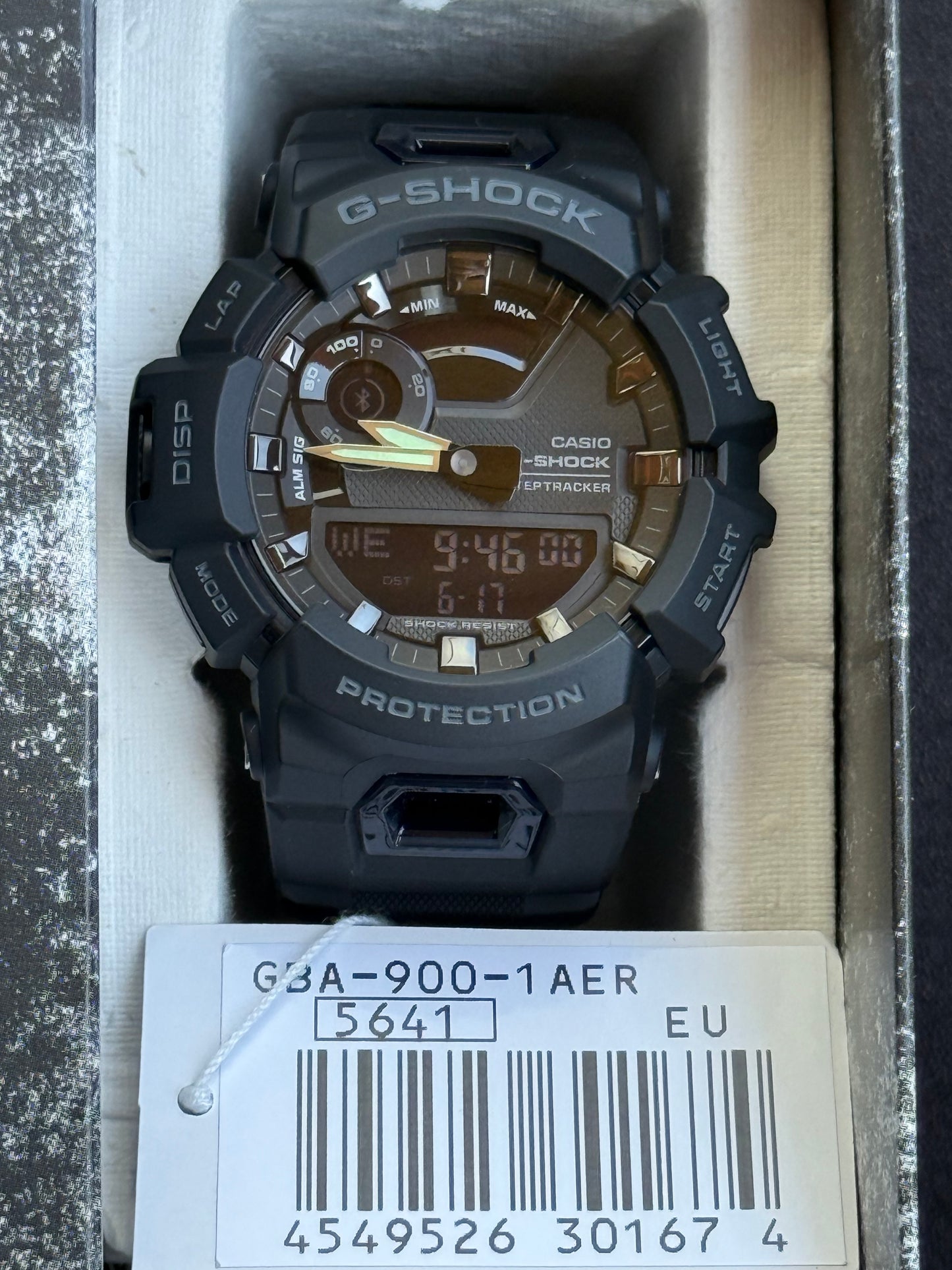 Casio G-SHOCK G-SQUAD GBA-900-1AER · Bluetooth